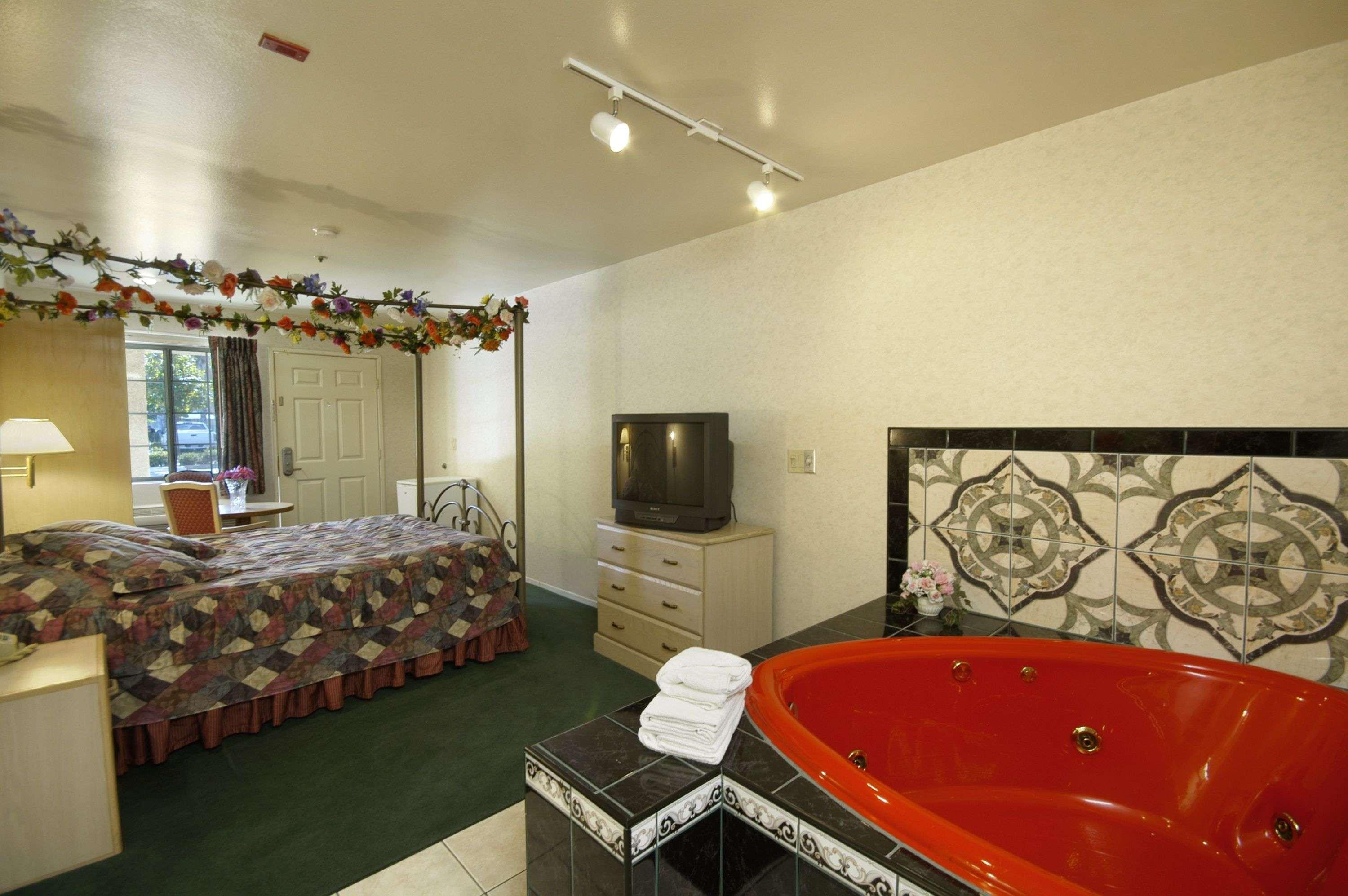 Days Inn By Wyndham Riverside Tyler Mall Chambre photo