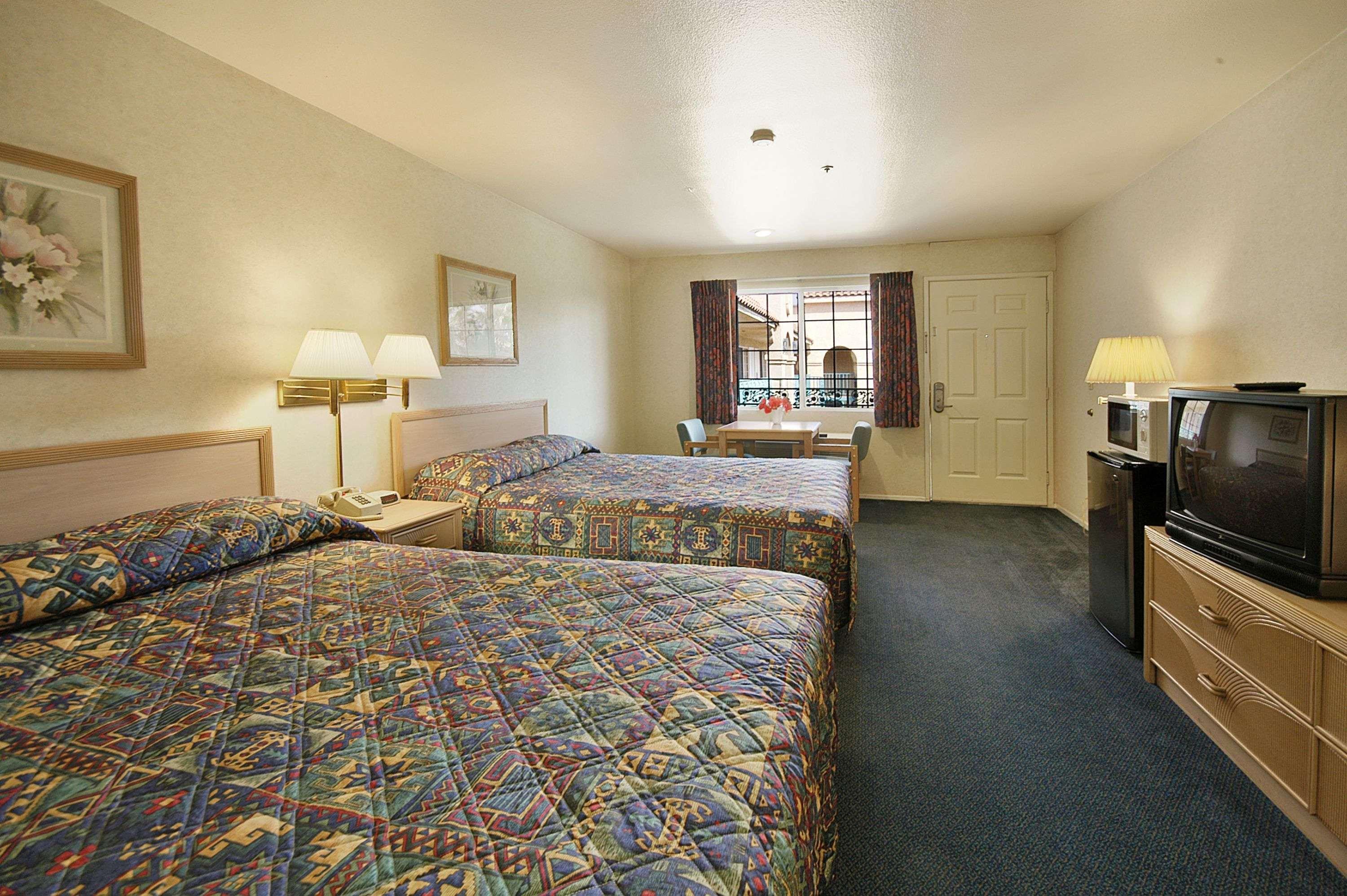 Days Inn By Wyndham Riverside Tyler Mall Chambre photo